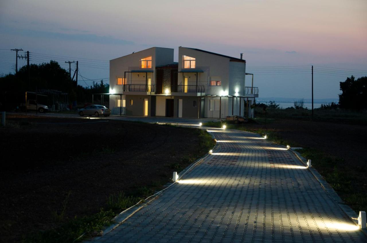 Appartamento Garden'S Sunset Αvra Nea Michaniona Esterno foto